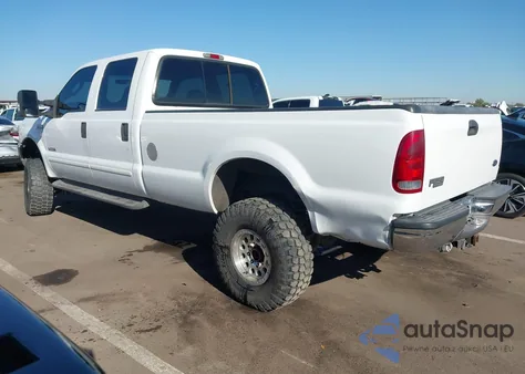2003 Ford F-250 Lariat/Xl/Xlt z USA, uszkodzony, nr VIN 1FTNW21P13EC27152